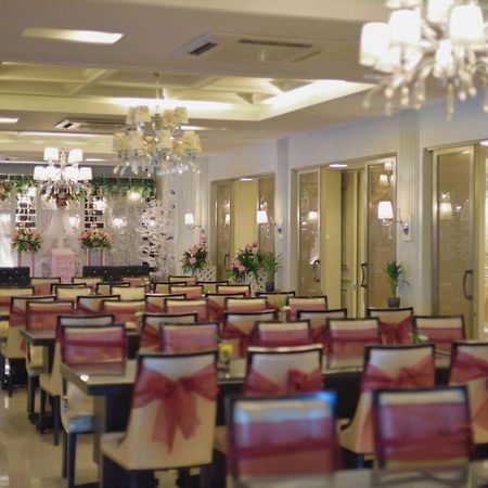 פונטיאנק Hotel Gajahmada מראה חיצוני תמונה