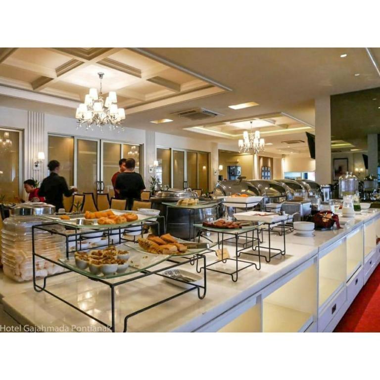 פונטיאנק Hotel Gajahmada מראה חיצוני תמונה